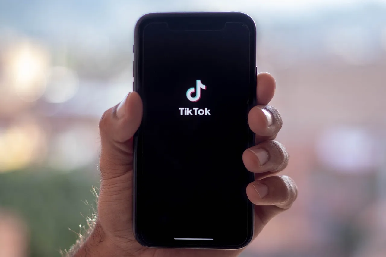 Bedrijfsvideo maken: 20 socialmediaposts uit één video